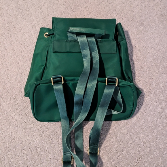 Green Backpack - Picture 3 of 4